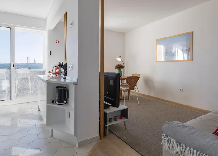 Apartman Tagus Bridge View 2bdr By Lovelystay Lisboa