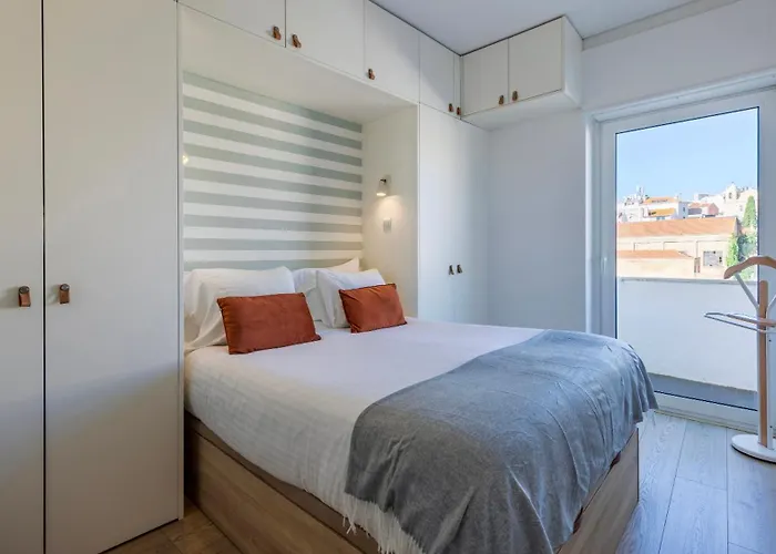 Tagus Bridge View 2bdr By Lovelystay Apartman Lisboa