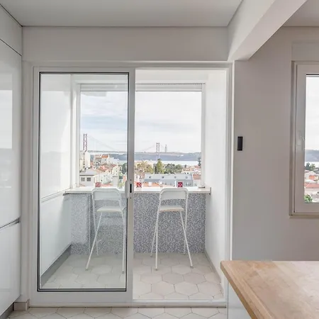 Apartment Tejo River View Nearby Belem
