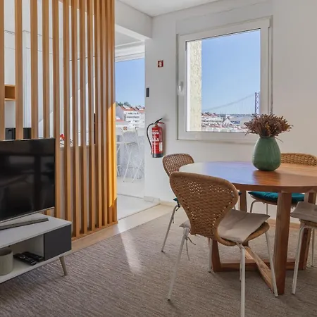 Tagus Bridge View 2bdr By Lovelystay * Lissabon