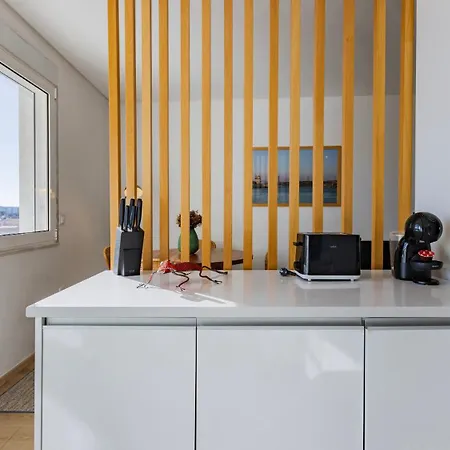 Tagus Bridge View 2bdr By Lovelystay Apartament Lizbona